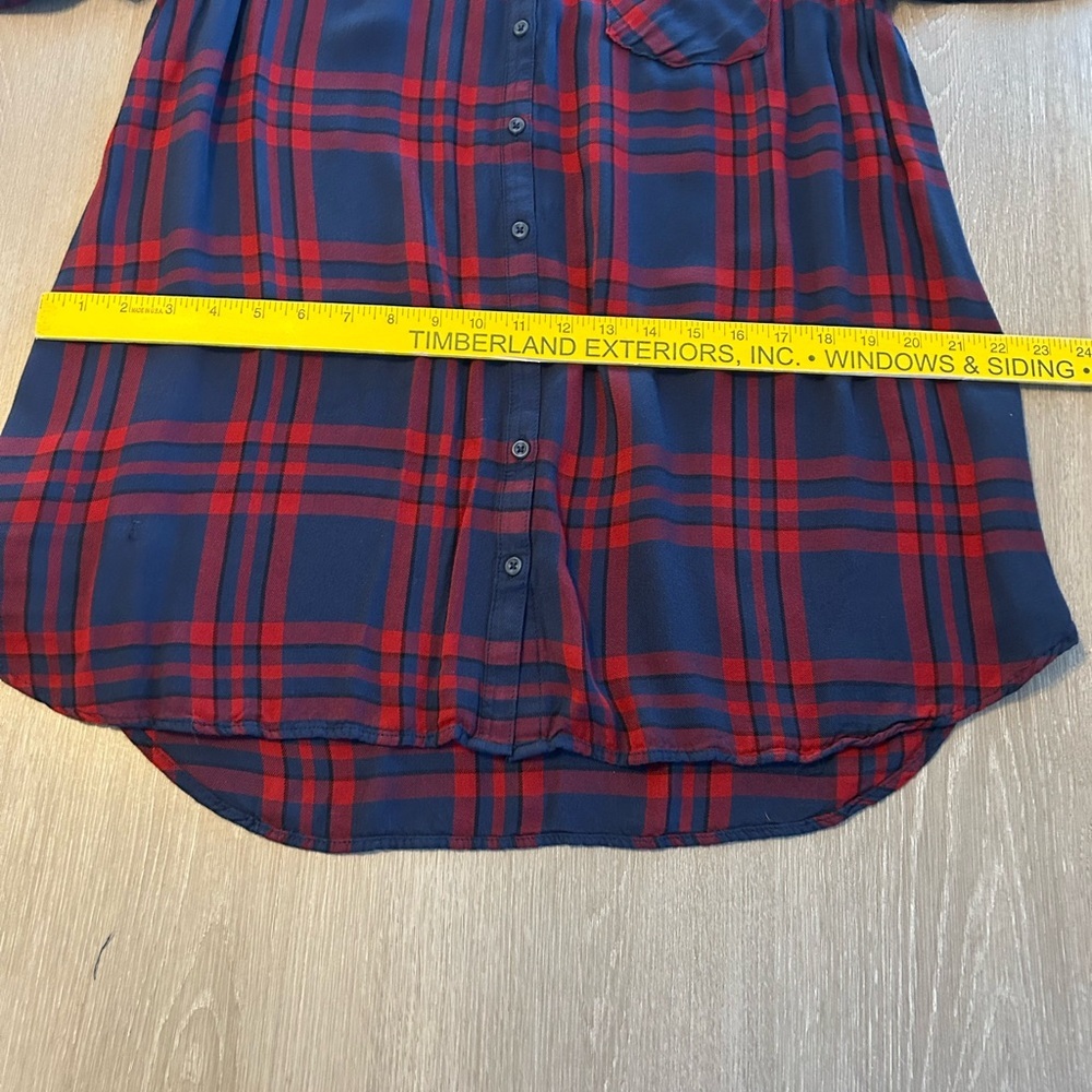 Isabel Maternity Women's Long Sleeve Button Down Shirt Plaid Sz Med Red & Blue - Picture 8 of 11